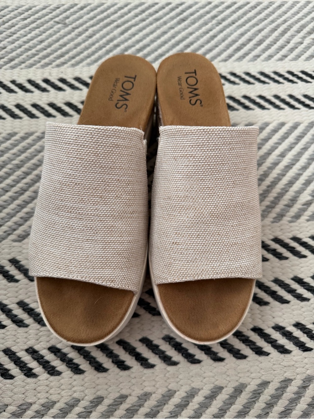 TOMS Women's Natural Beige Espadrille Platform Mules - Picture 2 of 3